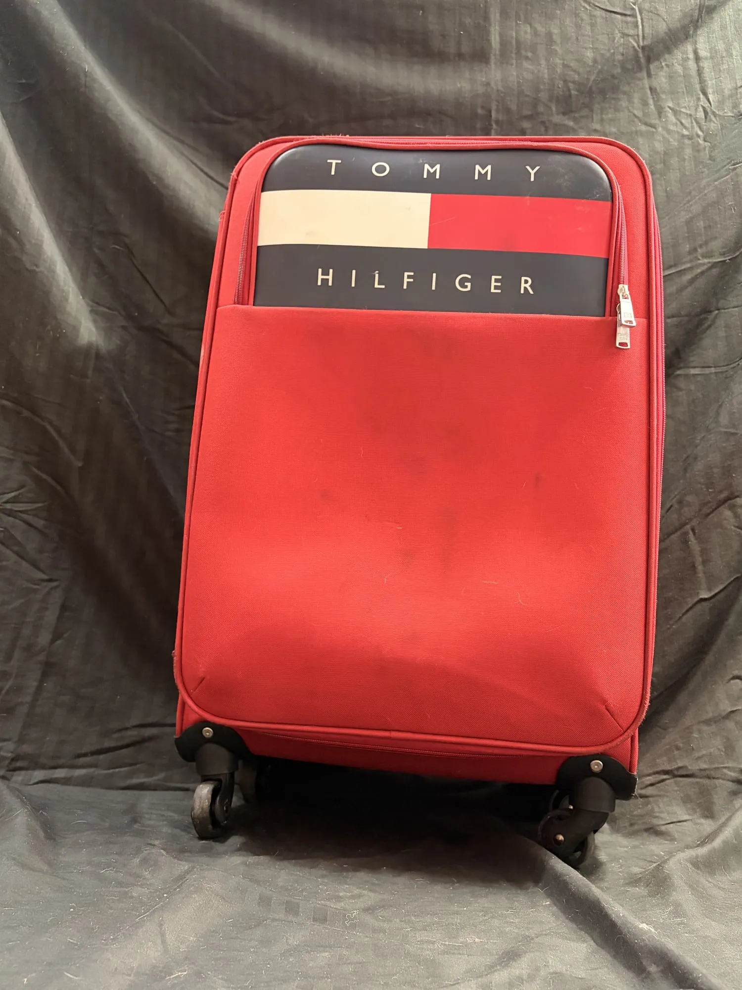 Tommy Hilfiger